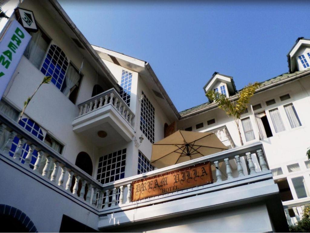 Dream Villa Hotel Kalaw Exterior photo
