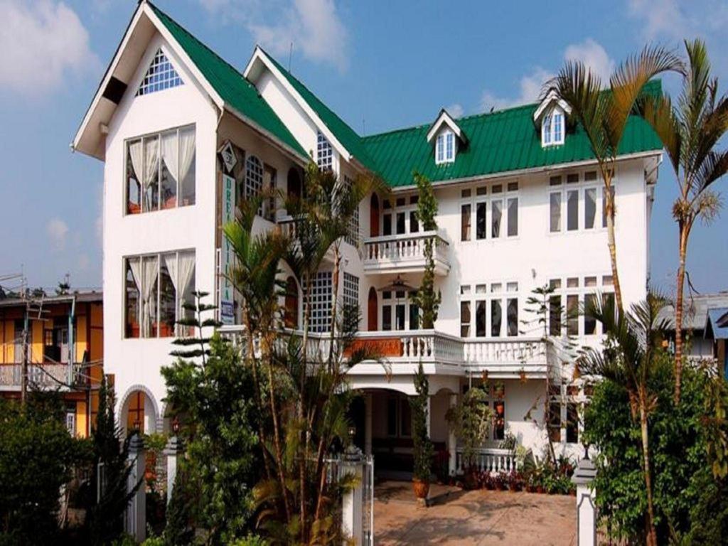Dream Villa Hotel Kalaw Exterior photo